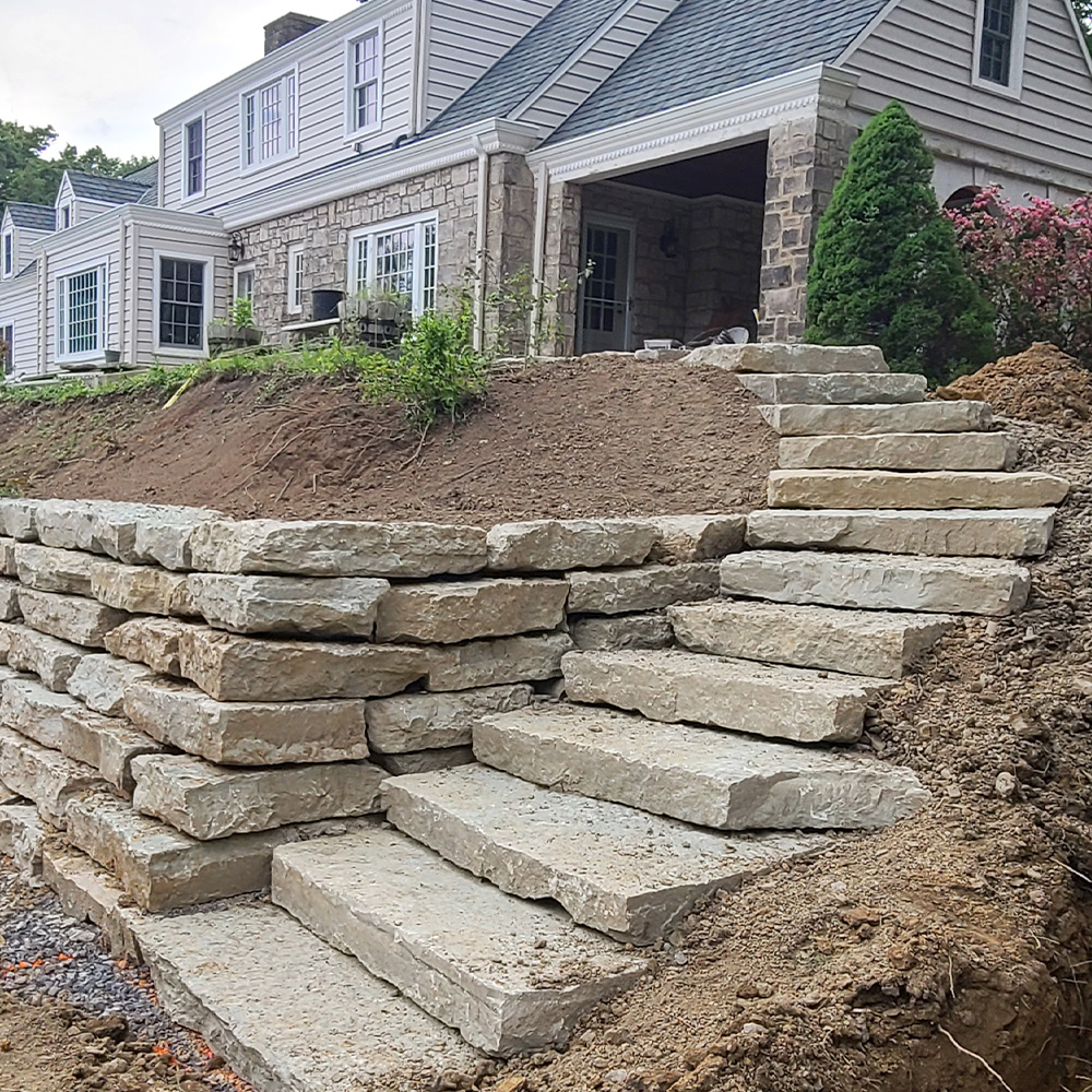 McGinn Hardscaping - Ohio-Stone Retaining Wall with Stairs